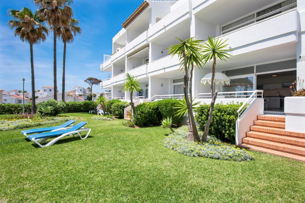 Frontline Beach Apartment Miraflores Sitio de Calahonda Extérieur photo