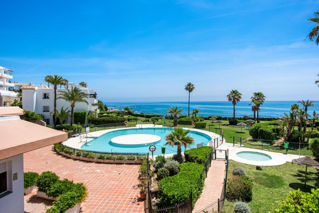 Frontline Beach Apartment Miraflores Sitio de Calahonda Extérieur photo