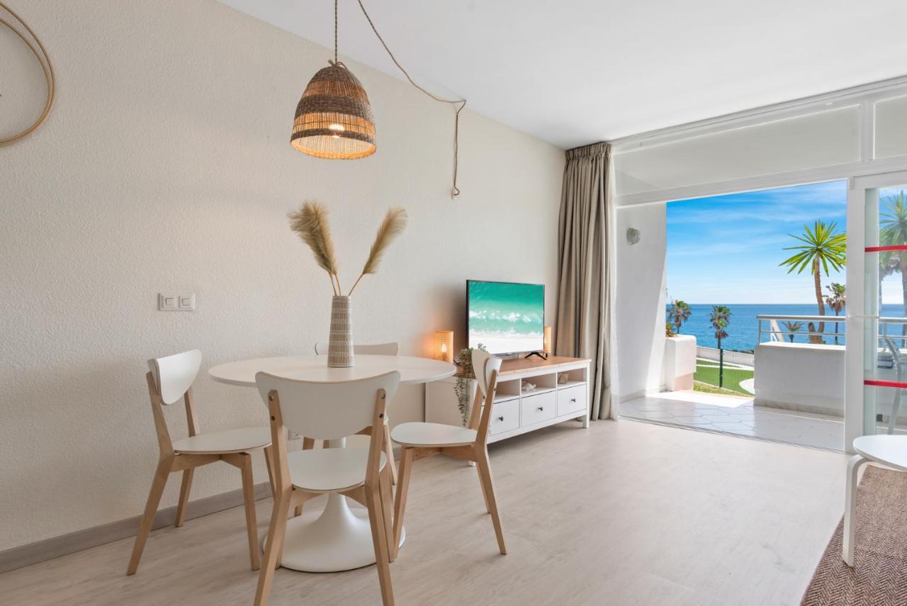 Frontline Beach Apartment Miraflores Sitio de Calahonda Extérieur photo