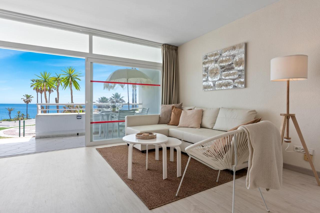 Frontline Beach Apartment Miraflores Sitio de Calahonda Extérieur photo
