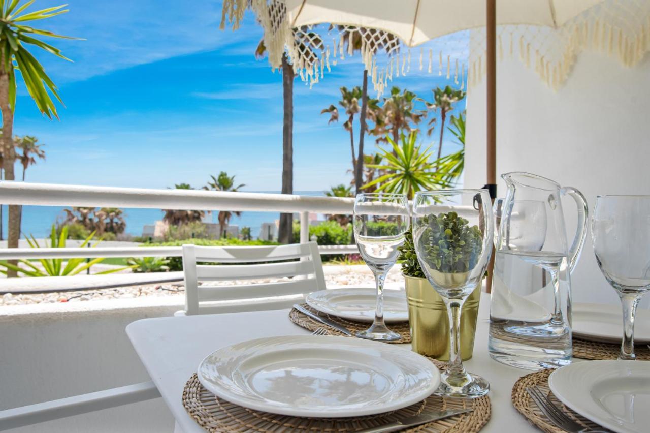 Frontline Beach Apartment Miraflores Sitio de Calahonda Extérieur photo