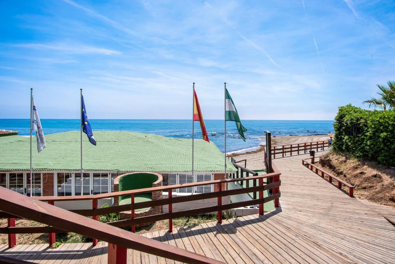 Frontline Beach Apartment Miraflores Sitio de Calahonda Extérieur photo